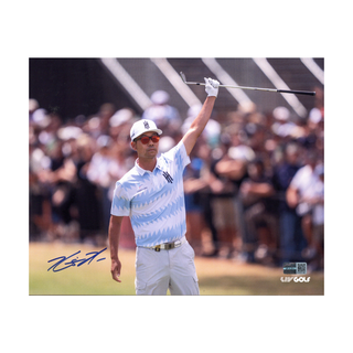 Kevin Na LIV Golf Autographed Signed 8x10 Photograph (CX Auth/LIV Golf LOA)